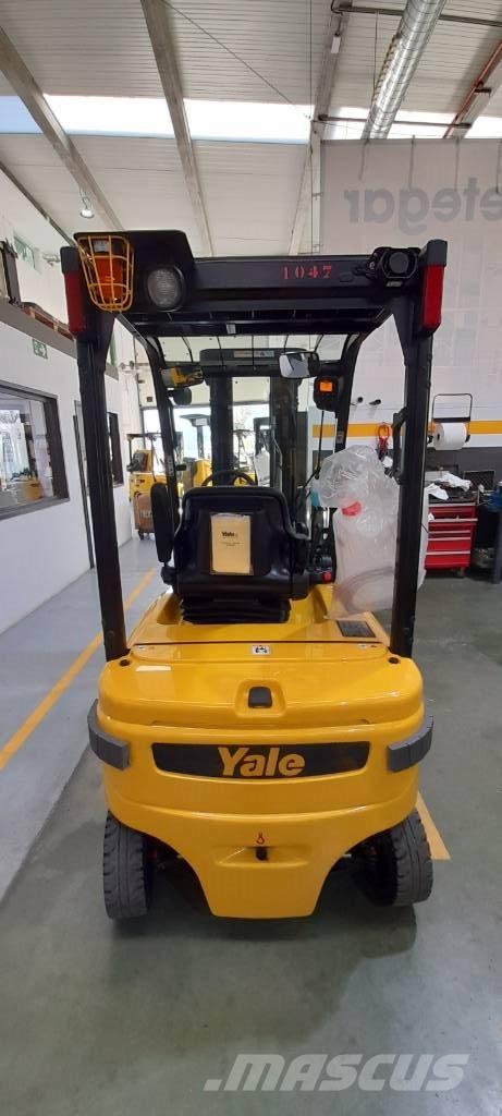 Yale ERP 18 VF LWB Electric forklift trucks