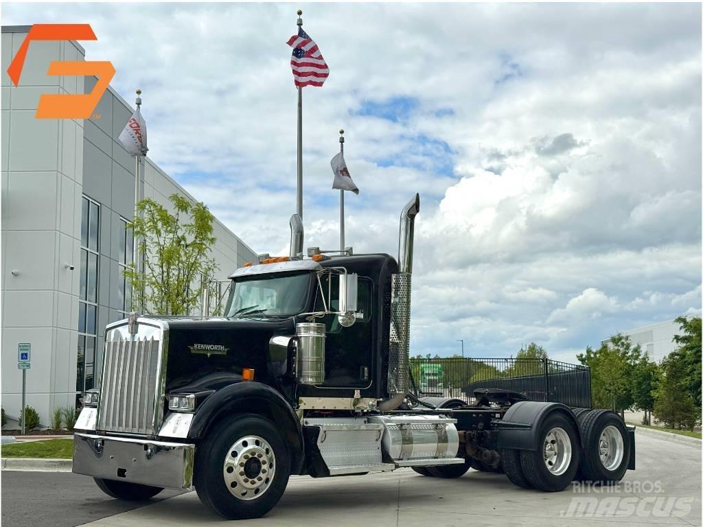 Kenworth W900 Tractor Units