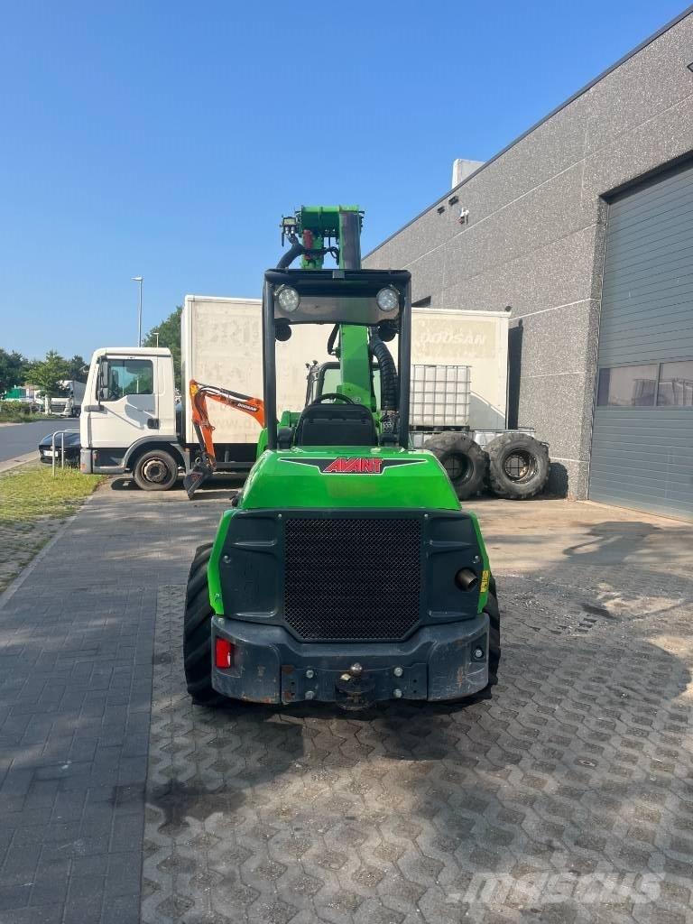 Avant 860 i Mini loaders