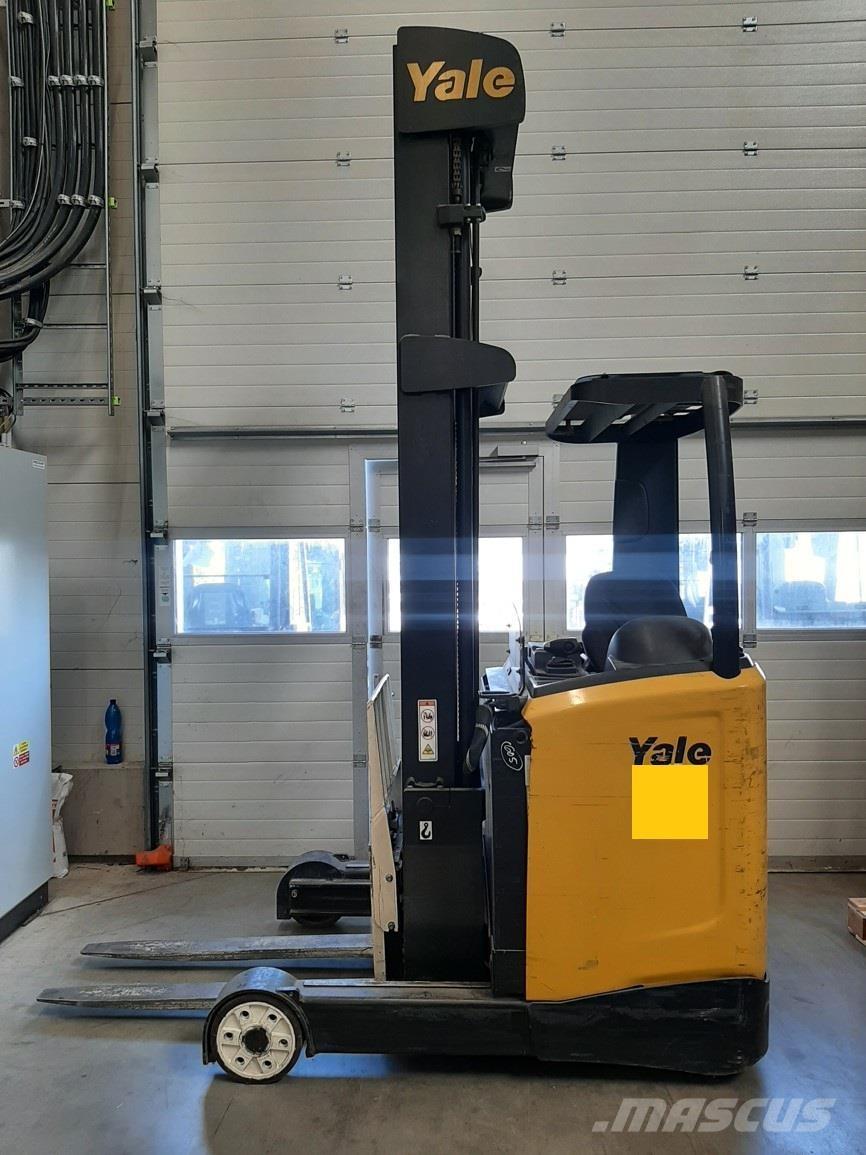 Yale MR14 Reach trucks
