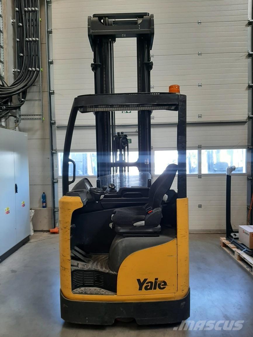 Yale MR14 Reach trucks