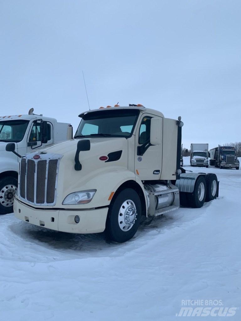 Peterbilt 579 Tractor Units