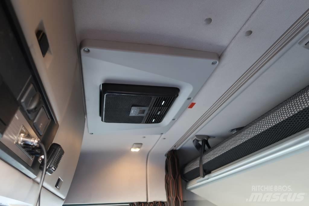 DAF XF 480 4x2 Tractor Units
