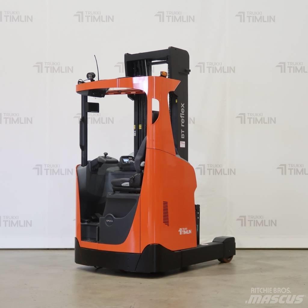 Toyota RRE160H Reach trucks