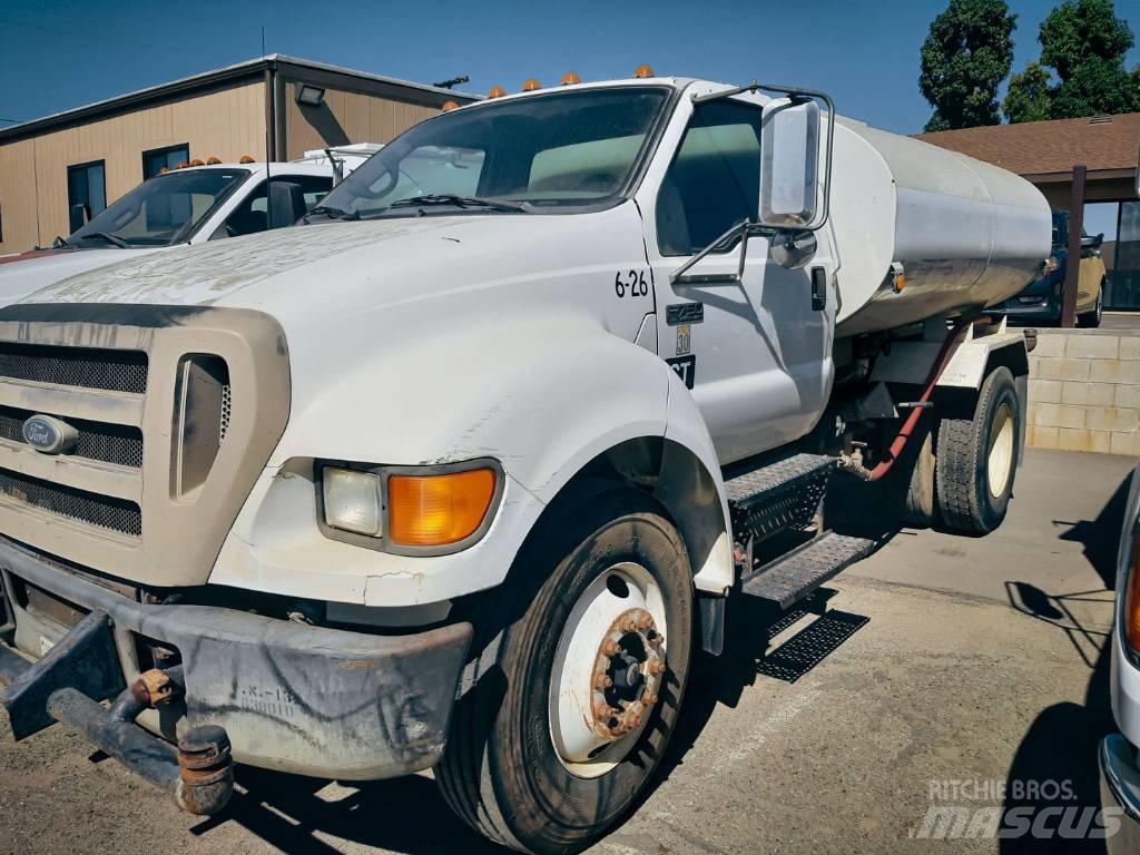 Ford F 750 XL SD Water tankers