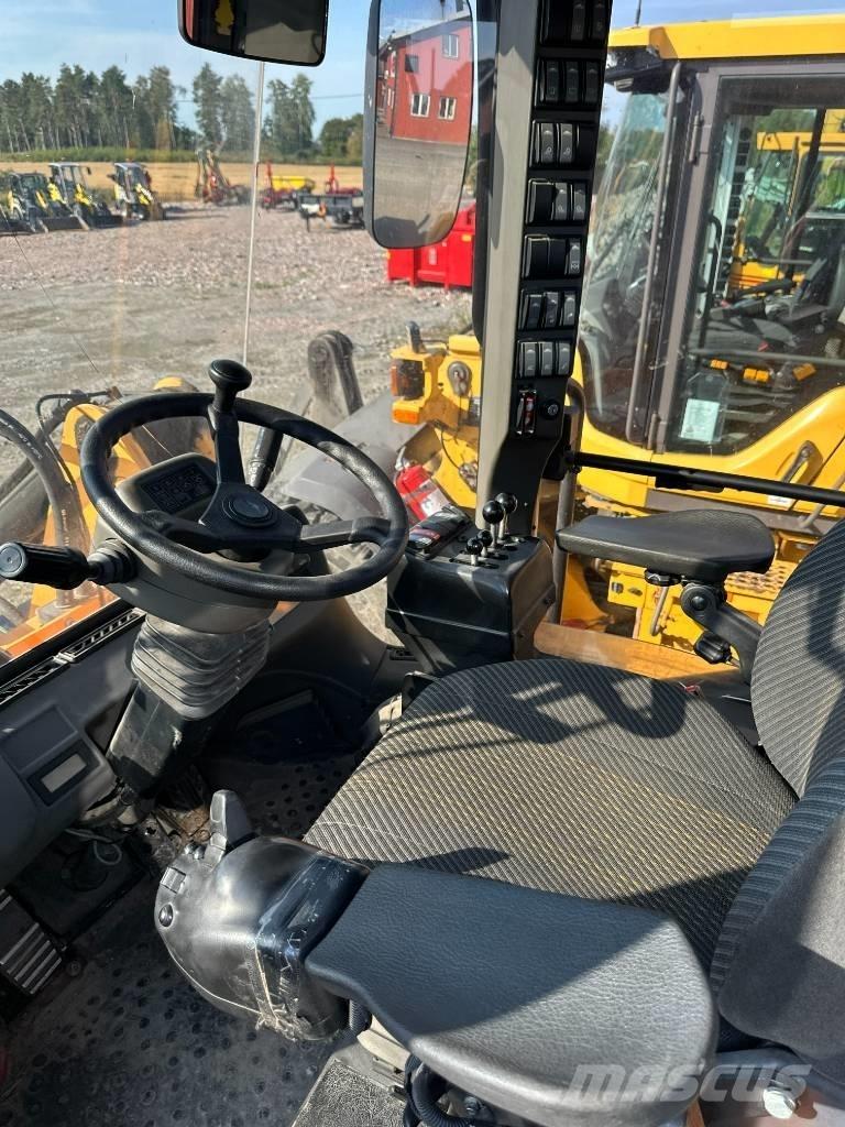 Ljungby L 15 Wheel loaders