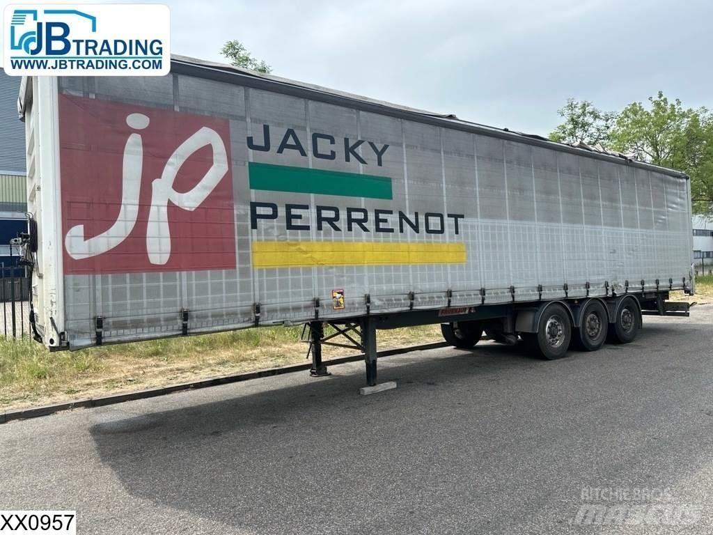 Fruehauf Tautliner Curtainsider semi-trailers