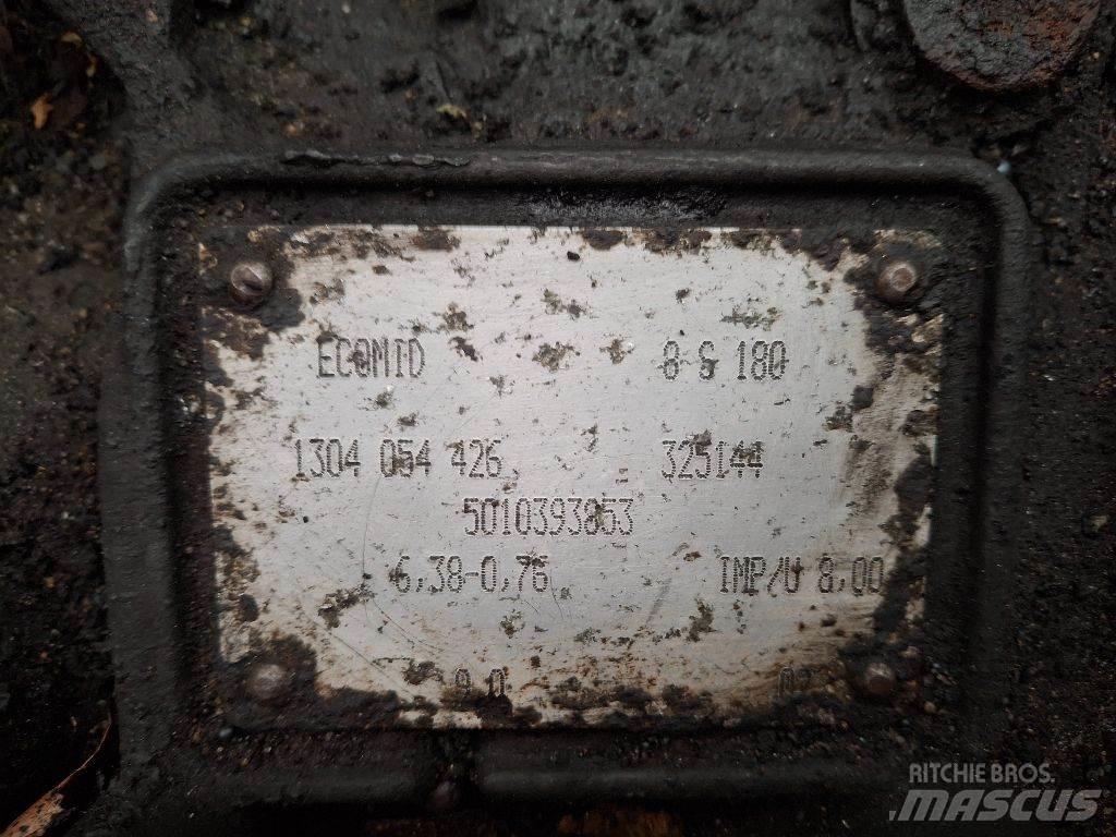 Renault 6 CILINDER Engines