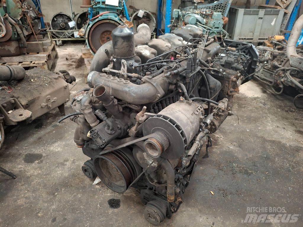 Renault 6 CILINDER Engines