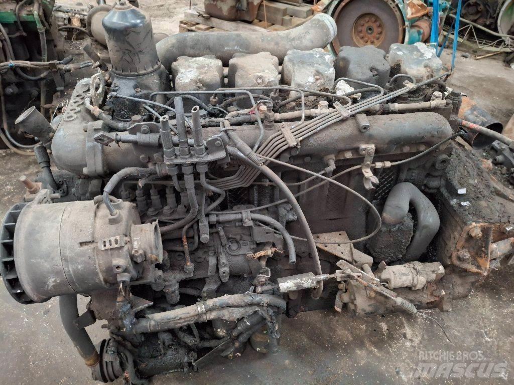 Renault 6 CILINDER Engines