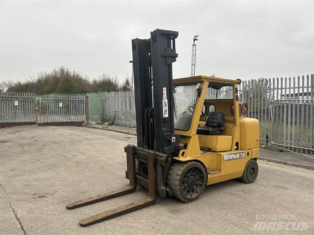 CAT GC70K Forklift trucks - others