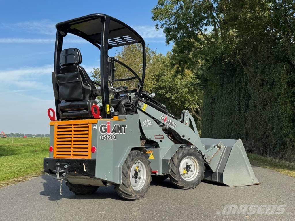 GiANT G 1200 Wheel loaders