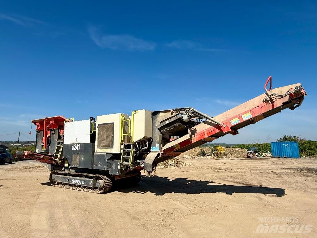 Sandvik QJ 241 Mobile crushers