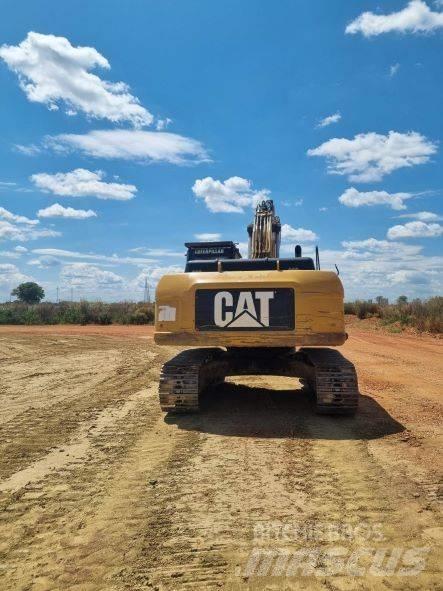 CAT 324 D Crawler excavators