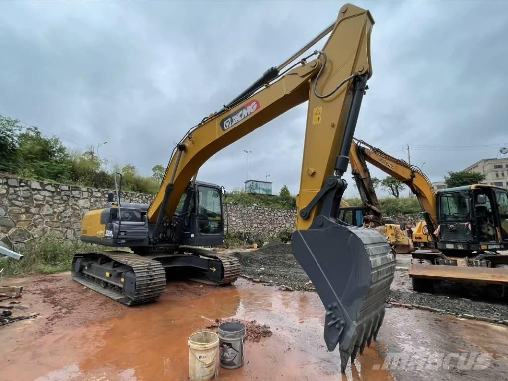 XCMG XE 200 DA Crawler excavators