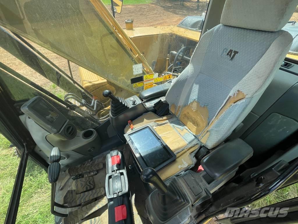 CAT 320 D L Crawler excavators