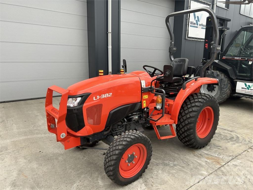 Kubota L1-382 (7325) Compact tractors