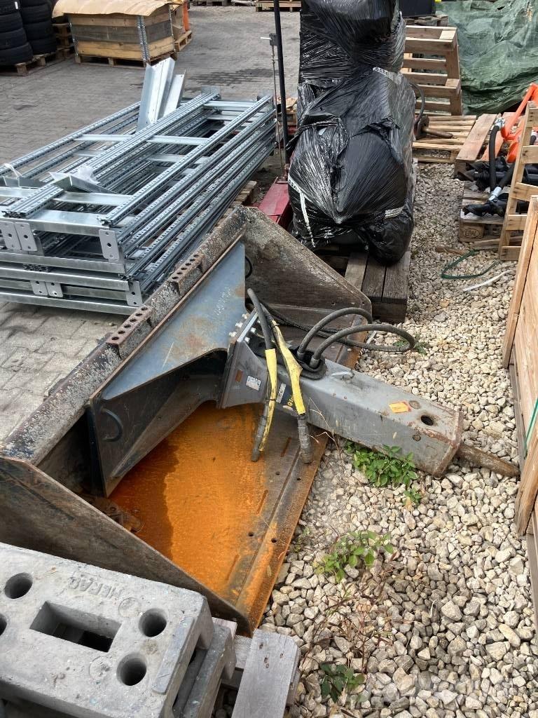 Bobcat S 570 Skid steer loaders