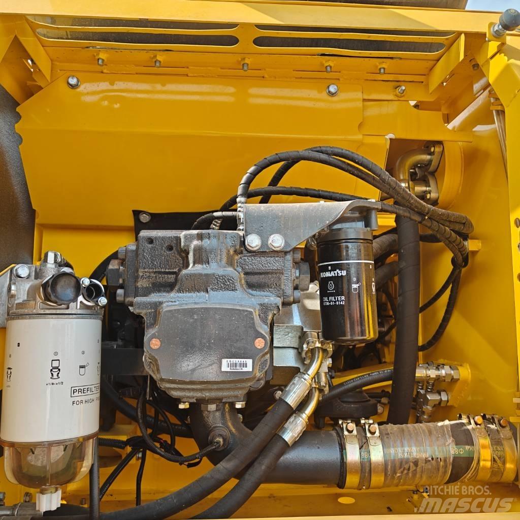 Komatsu 200-8N1 Crawler excavators