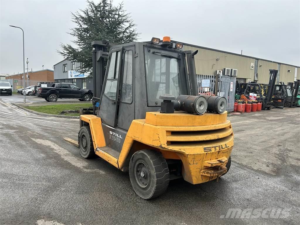 Still RX70-70 Diesel trucks
