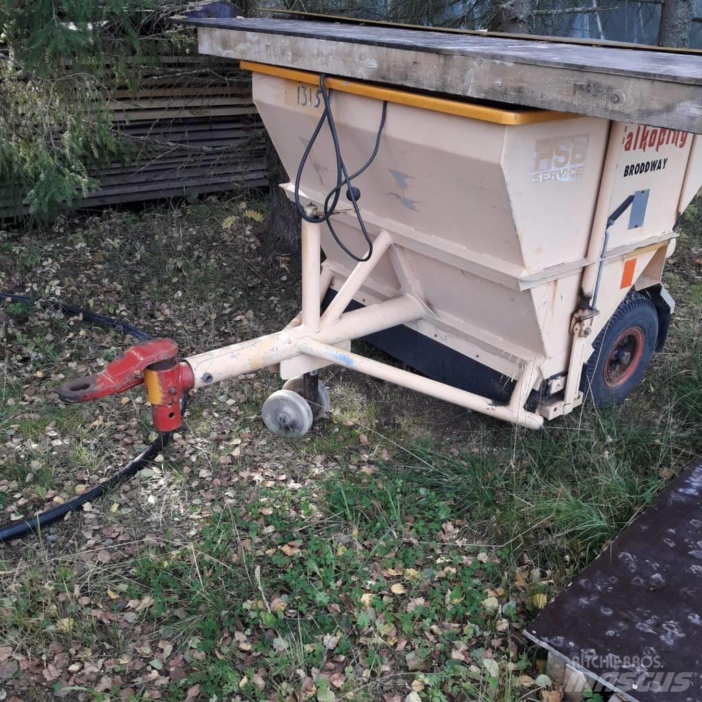 Falköping T12H Sand and salt spreaders