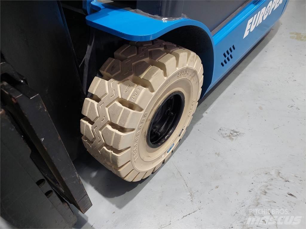  ECB18C Electric forklift trucks