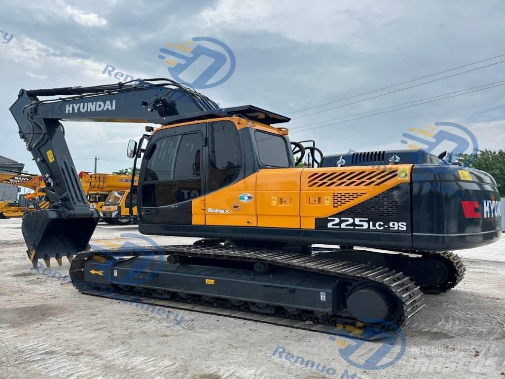 Hyundai 225LC-9S Crawler excavators
