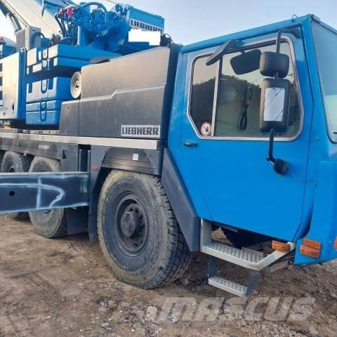 Liebherr LTM 1100 All terrain cranes
