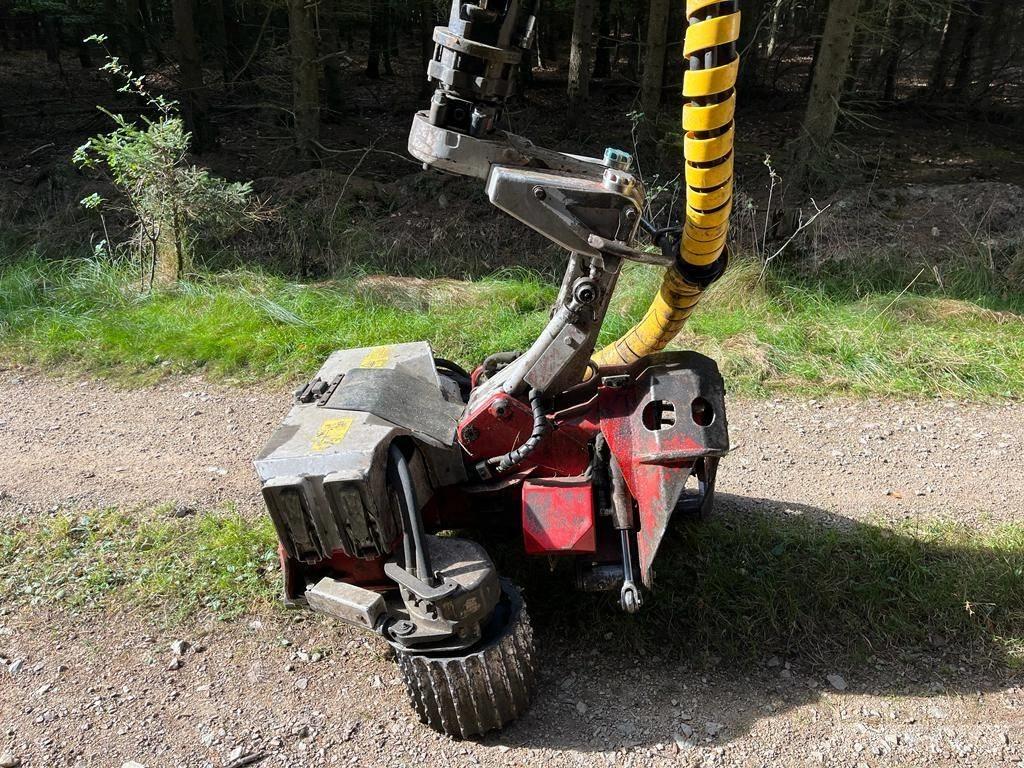 Log Max 4000B Harvester heads