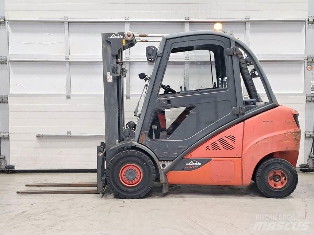 Linde H30D-02 Diesel trucks