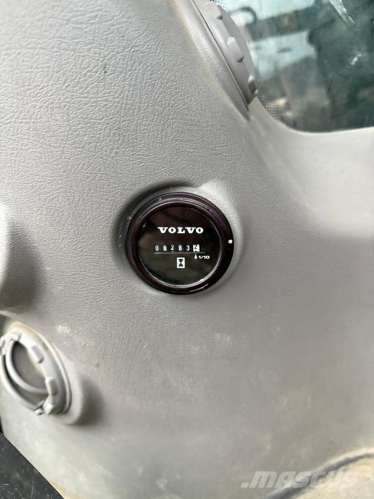 Volvo EC200EL Crawler excavators