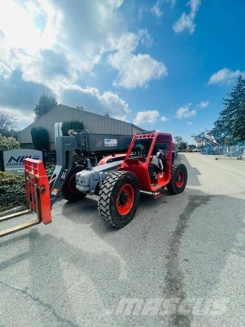 SkyJack SJ 843 Rough terrain trucks