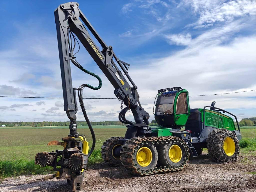 John Deere 1270 G Harvesters