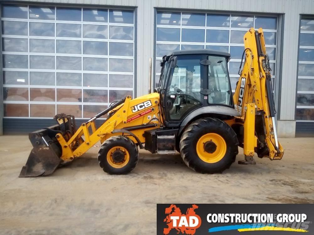 JCB 3 CX Backhoe loaders