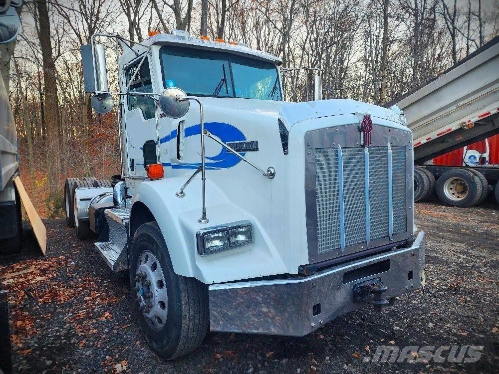 Kenworth T 800 B Tractor Units