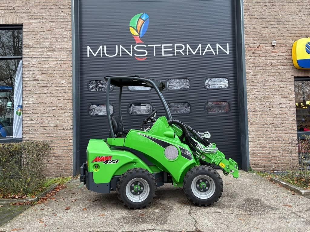 Avant 423 Mini loaders