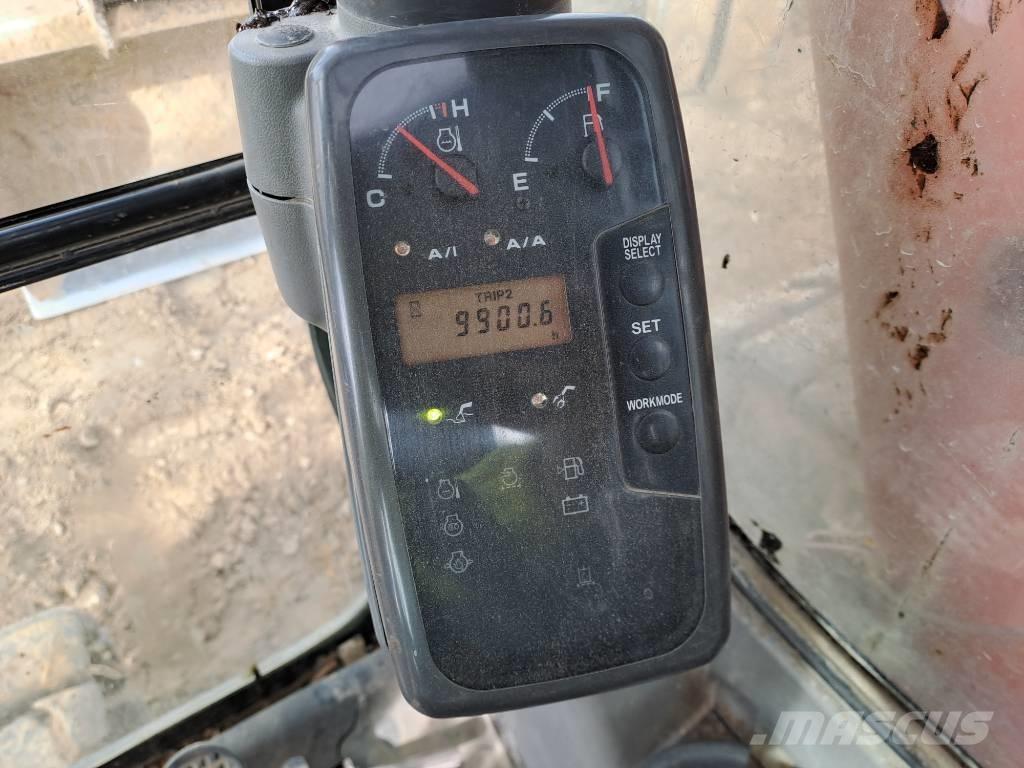 Hitachi ZX135US Crawler excavators