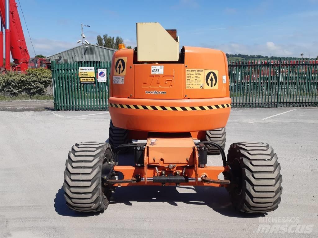 JLG 450 AJ Articulated boom lifts