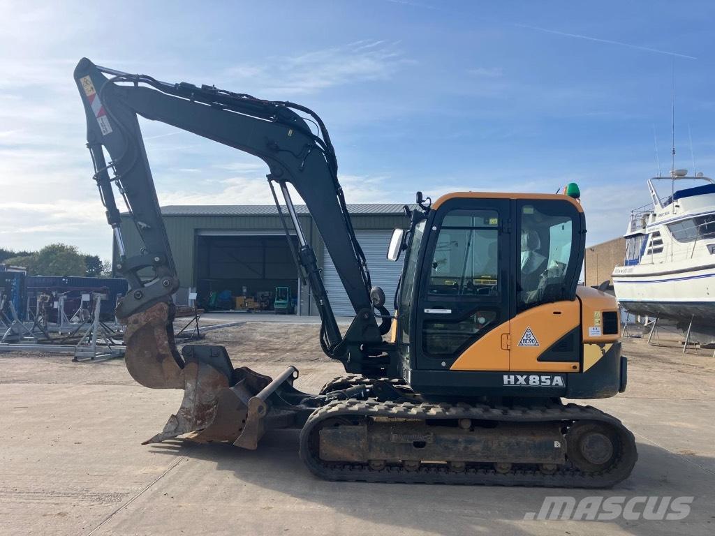 Hyundai HX 85 A Midi excavators  7t - 12t