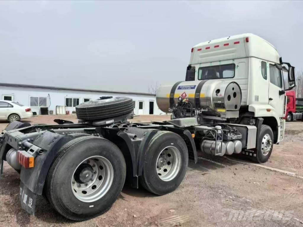 Howo 371 6x4 Tractor Units
