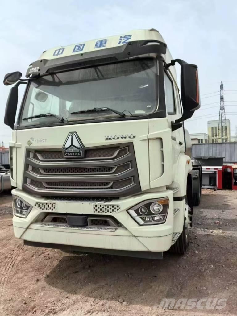 Howo 371 6x4 Tractor Units