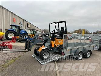 GiANT G1100 Multi purpose loaders