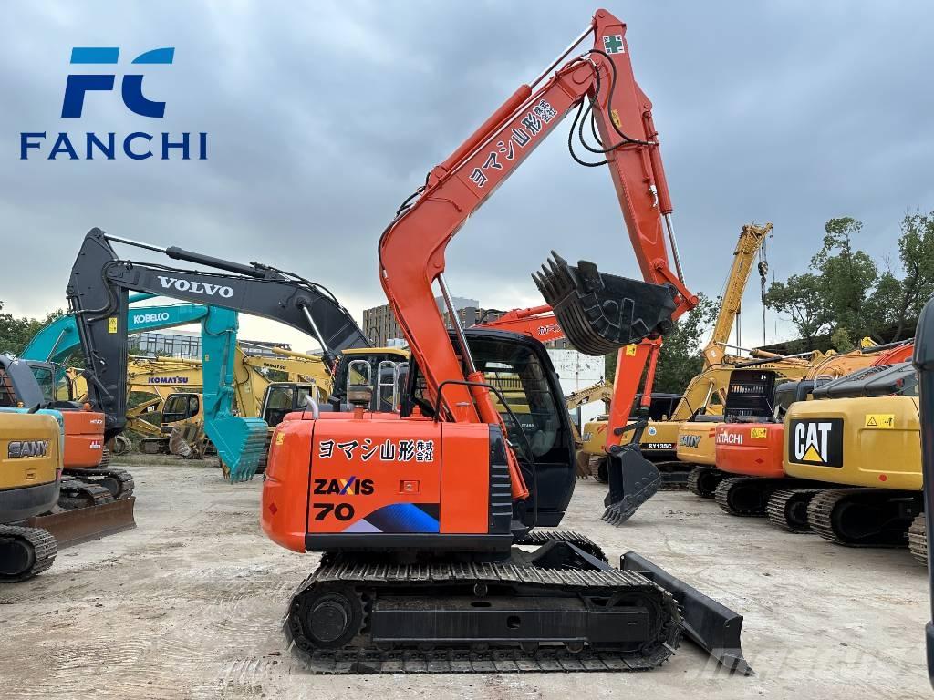 Hitachi ZX 70 Midi excavators  7t - 12t
