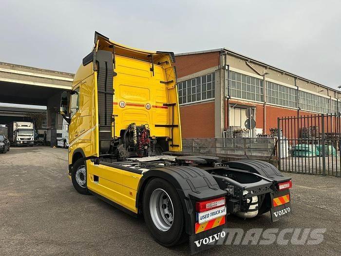 Volvo FH500 Tractor Units