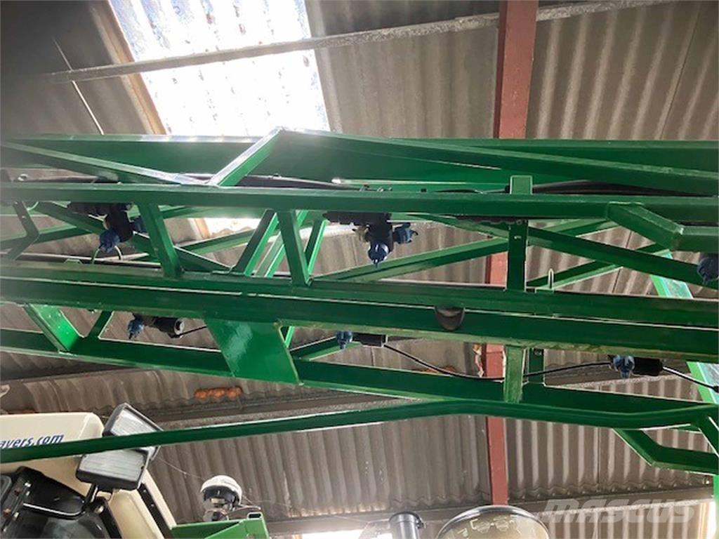 Houseman AR3000 Self-propelled sprayers