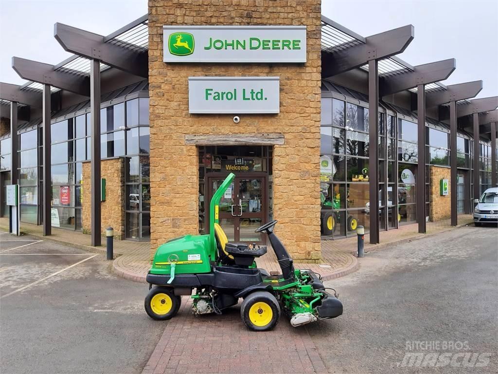 John Deere 2500EH Walk-behind mowers