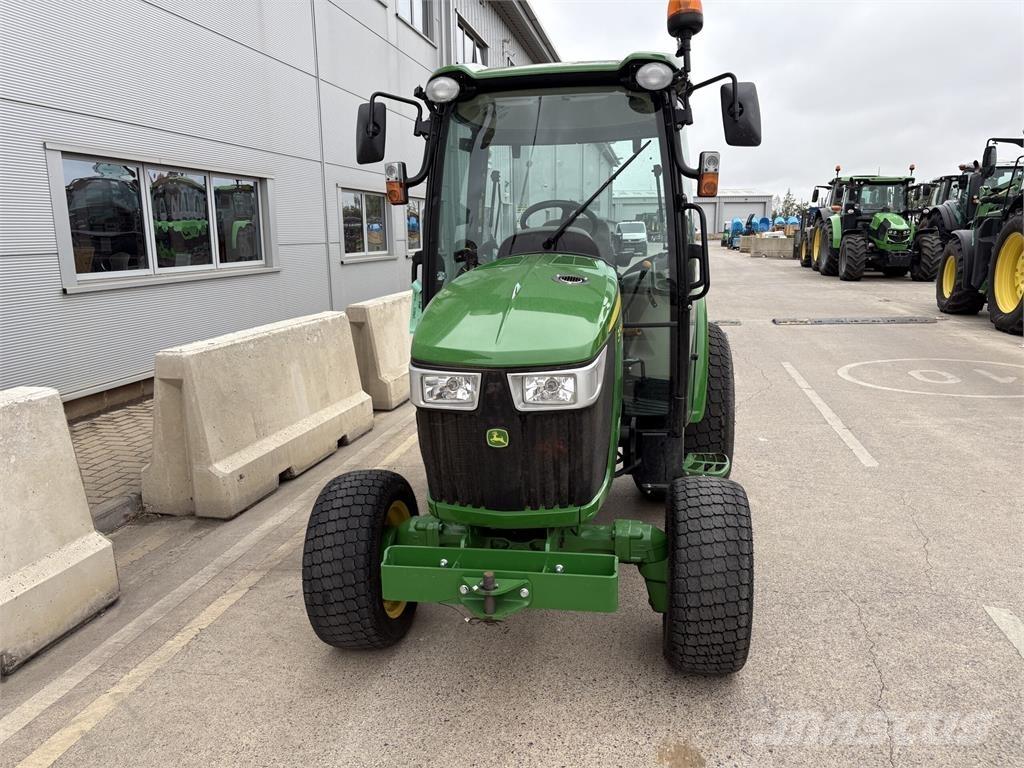 John Deere 4066R Agriculture - Others