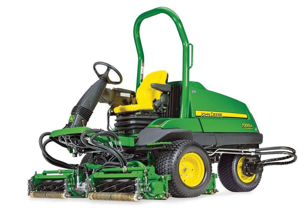 John Deere 7200A Walk-behind mowers