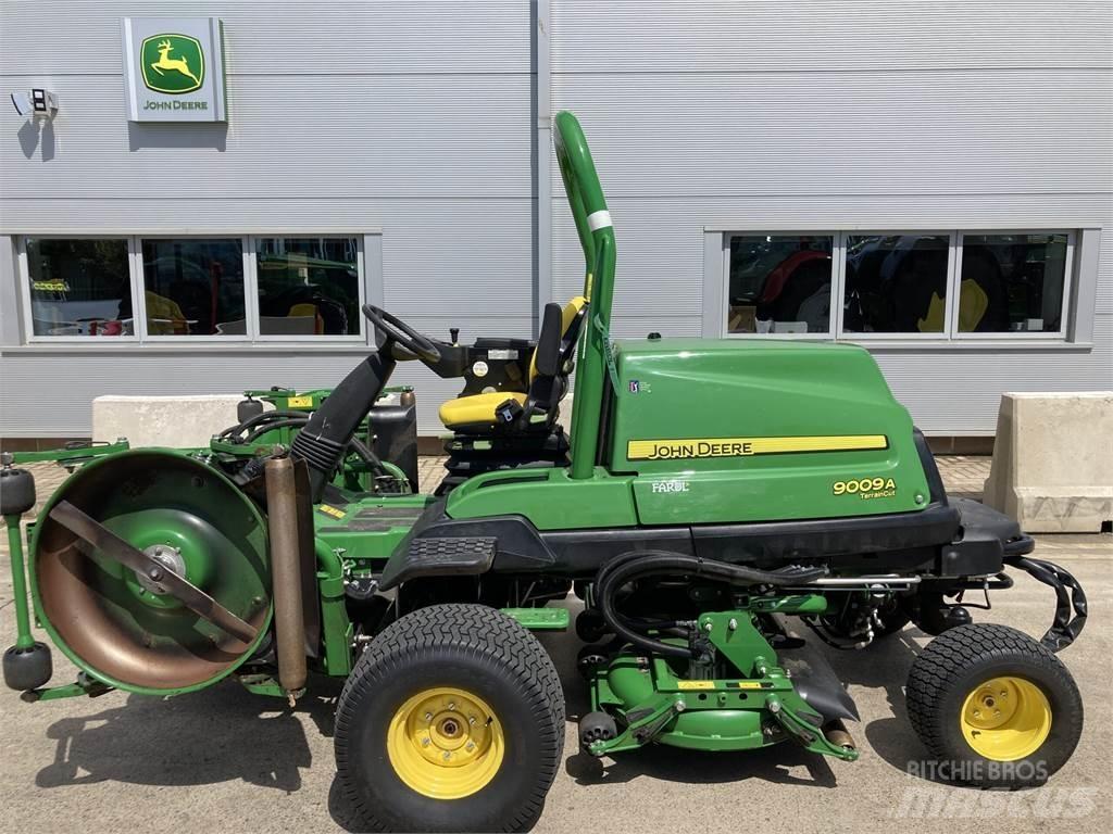 John Deere 9009A Walk-behind mowers