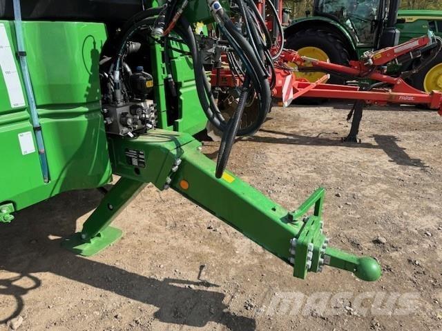 John Deere R962I Self-propelled sprayers